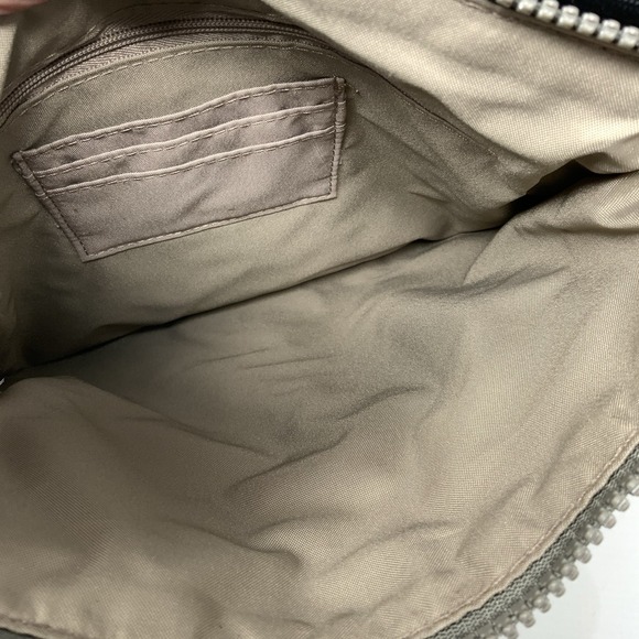 Baggallini Comrade 3 Zip Black Crossbody Bag NEW - Picture 5 of 12